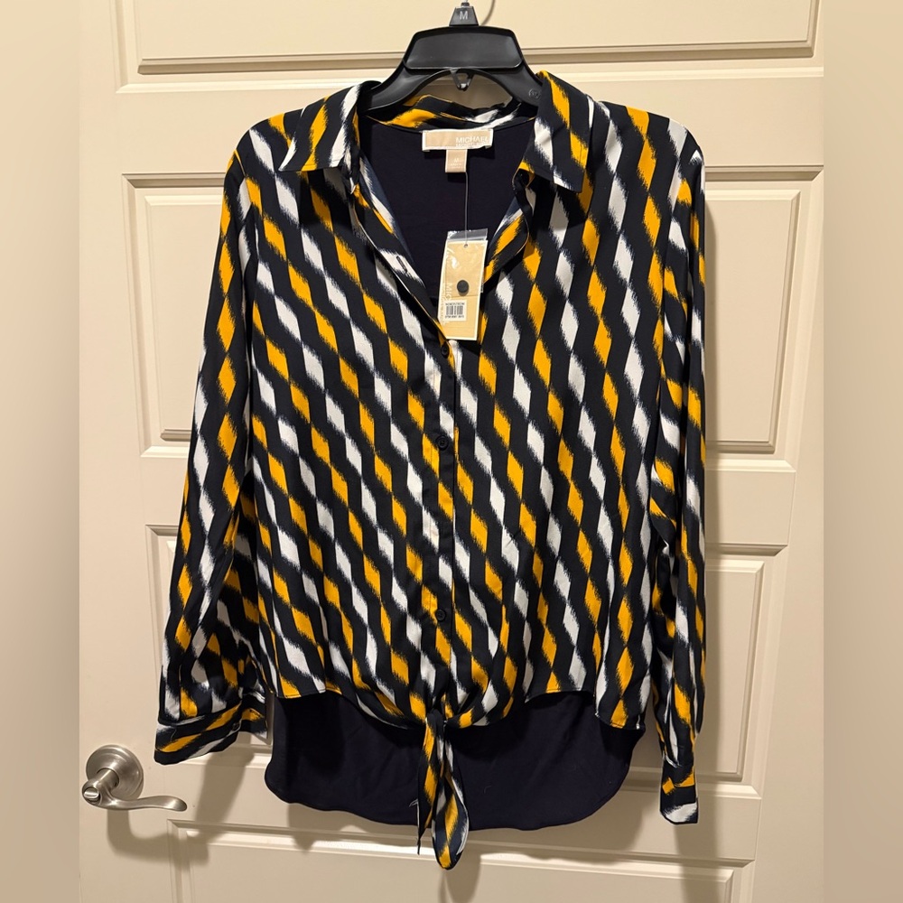 Michael Kors Collared Button Front, Tie Front Navy Print Blouse Size M